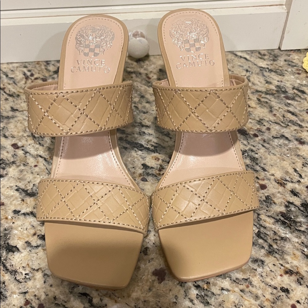 Vince Camuto Tan Women's Sandals